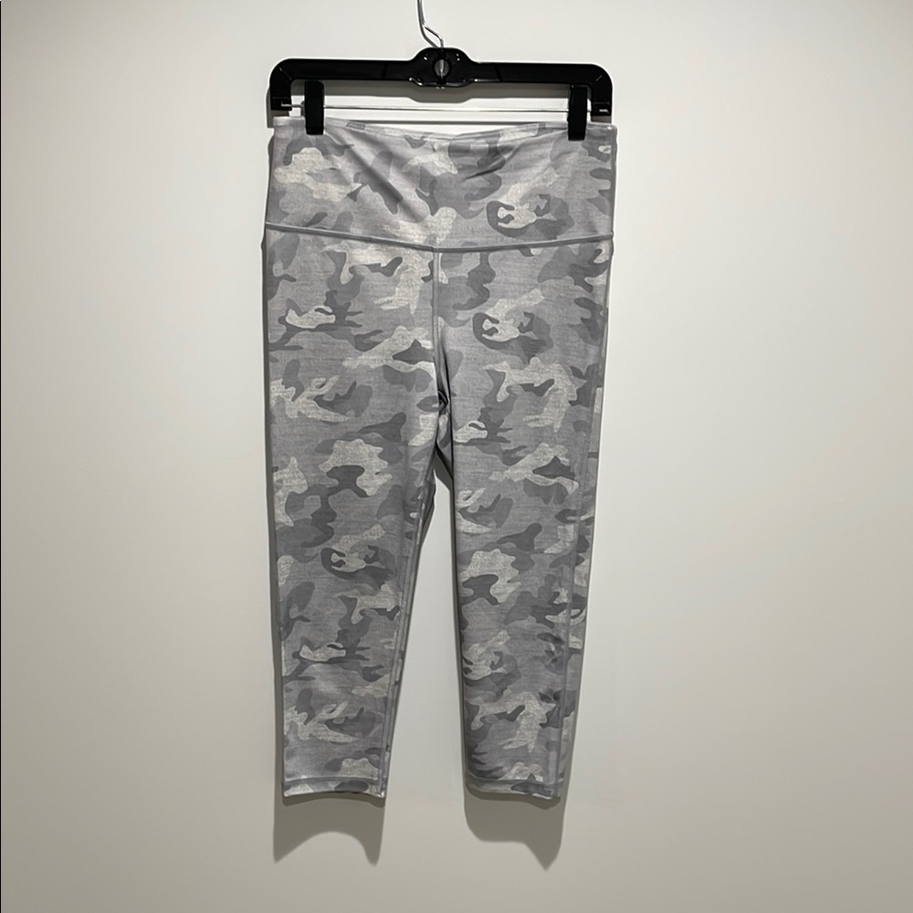 Gap Fit | Gray Camo Leggings